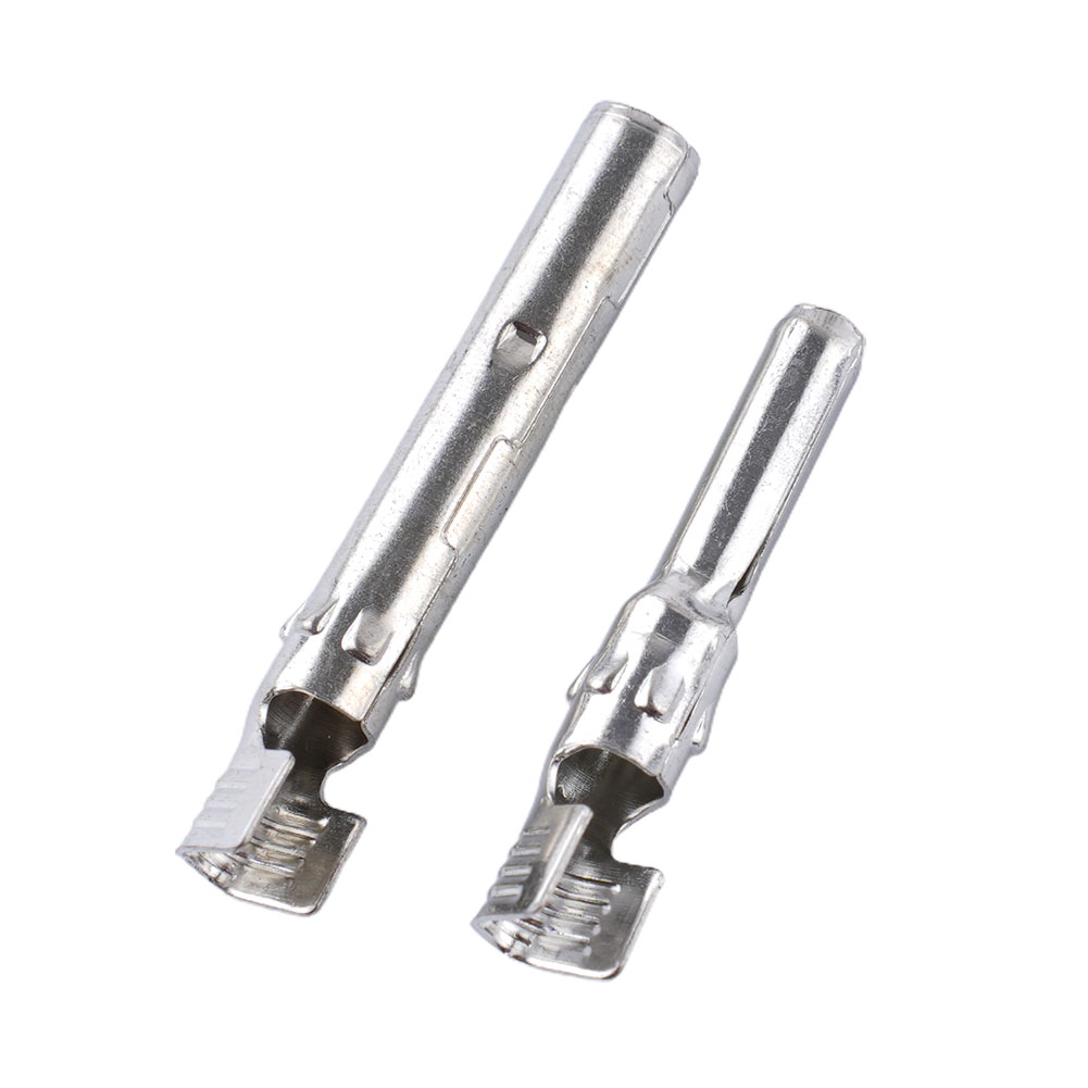 Outdoor Power Distributors - Conexión Eficiente para Paneles Solares de